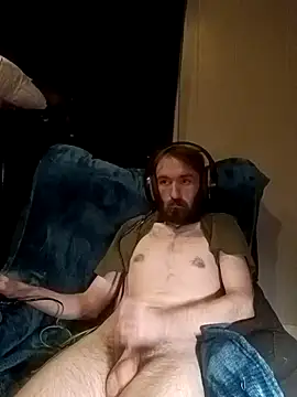 Snapshot of ShadowyTube chatting on 03-17-25, 02:52 ShadowyTube online show from 03-17-25, 02:52