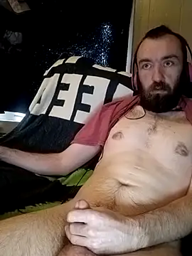 Snapshot of ShadowyTube chatting on 11-28-25, 07:38 ShadowyTube online show from 11-28-25, 07:38