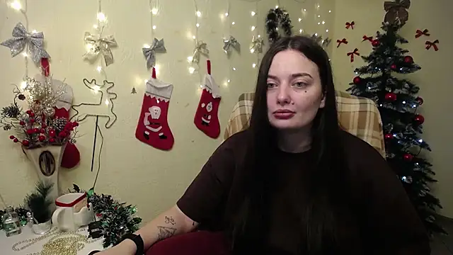 MilanaPrice online show from 12-18-25, 06:36