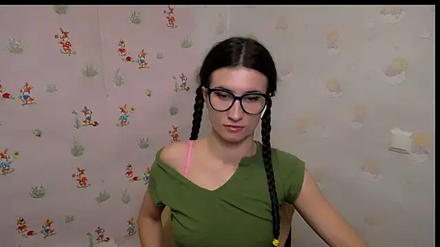 Snapshot of MaryEm976 chatting on 10-25-25, 07:38 MaryEm976 online show from 10-25-25, 07:38