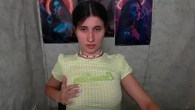 Snapshot of MaryEm976 chatting on 07-19-26, 09:35 MaryEm976 online show from 07-19-26, 09:35
