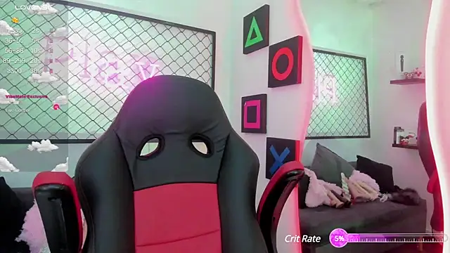 Snapshot of Atenea_Klett_ chatting on 02-24-25, 01:21 Atenea Klett online show from 02-24-25, 01:21