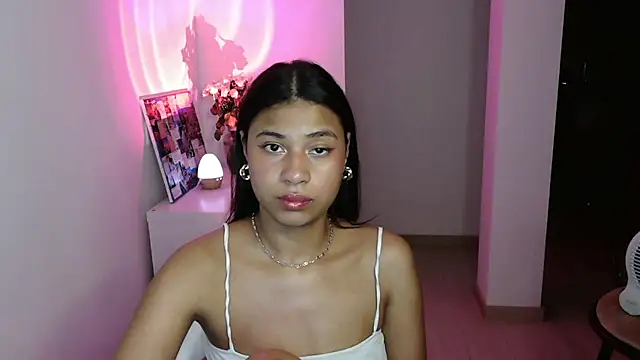 Snapshot of dark_enchantress_ chatting on 01-11-25, 02:20 dark enchantress online show from 01-11-25, 02:20