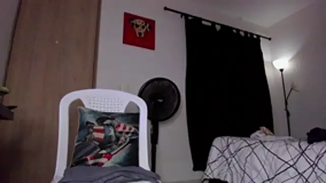 Cloudy pigDude online show from 05-09-26, 03:23
