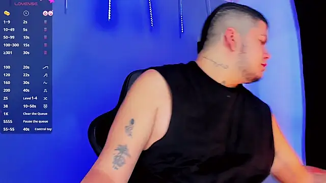 Snapshot of Thomas_chubbyxhot chatting on 12-29-24, 07:50 Thomas chubbyxhot online show from 12-29-24, 07:50