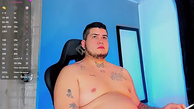 Snapshot of Thomas_chubbyxhot chatting on 01-11-25, 07:17 Thomas chubbyxhot online show from 01-11-25, 07:17