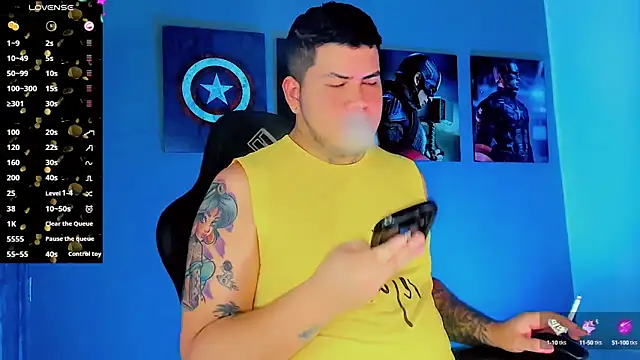 Snapshot of Thomas_chubbyxhot chatting on 02-26-25, 11:48 Thomas chubbyxhot online show from 02-26-25, 11:48