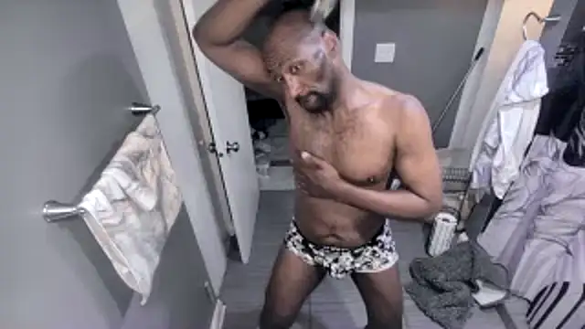 PartyAnimalfreak online show from 06-10-26, 03:07