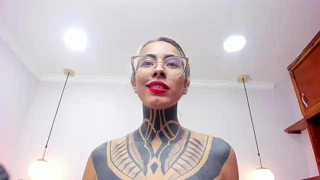 NicoleBlum online show from 01-06-25, 10:15