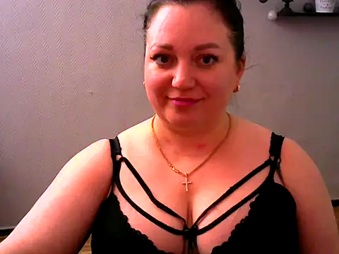 AmanaGi online show from 02-18-25, 04:48