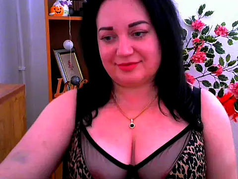 AmanaGi online show from 12-15-25, 04:55