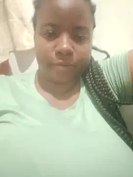 Snapshot of bigtitssxx chatting on 09-14-25, 09:58 bigtitssxx online show from 09-14-25, 09:58