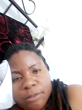 Snapshot of bigtitssxx chatting on 10-01-25, 09:15 bigtitssxx online show from 10-01-25, 09:15