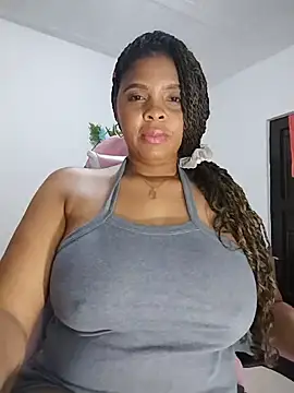 collegechica online show from 02-20-26, 06:26