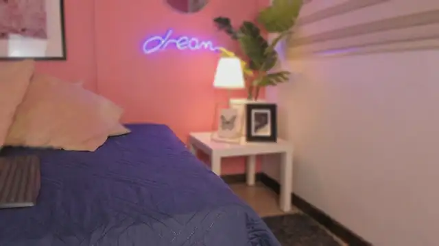 SoySaraa online show from 02-14-25, 04:58