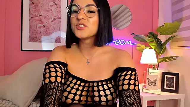 SoySaraa online show from 03-18-25, 11:30