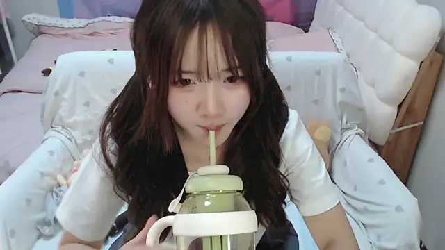 Snapshot of Sakura_Anne chatting on 02-23-25, 08:49 Sakura Anne online show from 02-23-25, 08:49