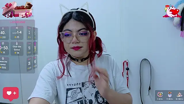 Catwhite  online show from 02-13-25, 12:00