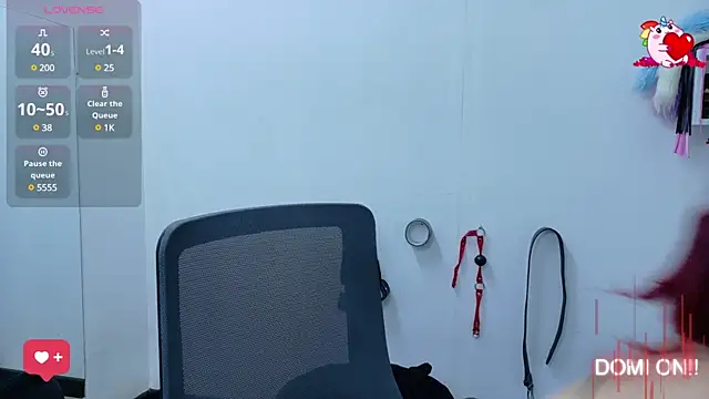 Catwhite  online show from 03-01-25, 01:40