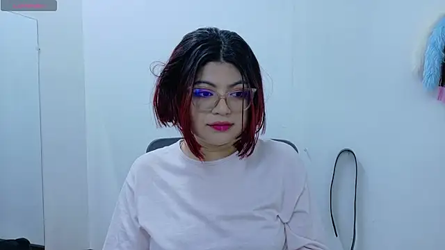 Catwhite  online show from 03-21-25, 01:45