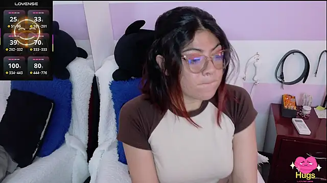 Catwhite  online show from 10-08-25, 07:11