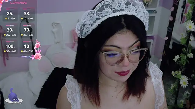 Catwhite  online show from 03-30-26, 04:41