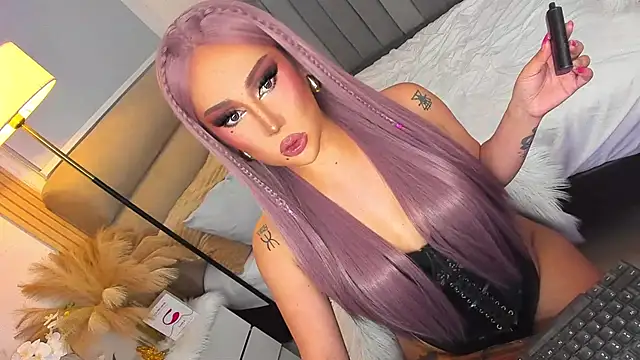 Snapshot of yourbabygoddess chatting on 10-20-25, 04:35 yourbabygoddess online show from 10-20-25, 04:35