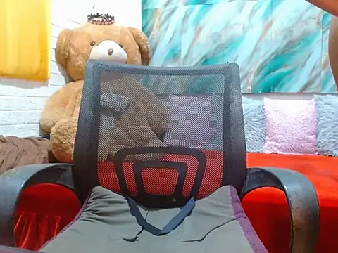 Snapshot of xxSexyBitch69xx chatting on 01-18-26, 09:57 xxSexyBitch69xx online show from 01-18-26, 09:57