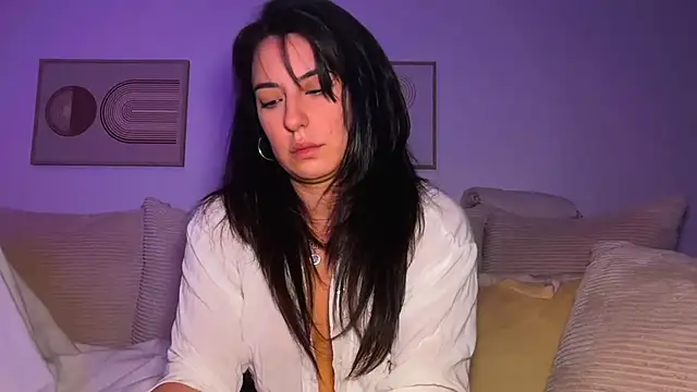 SissiVienna online show from 04-22-26, 08:43