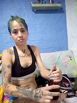 fablob23 online show from 01-04-25, 10:13