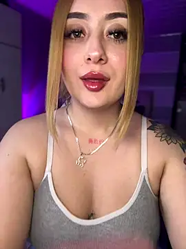 Snapshot of Sam_Thompsoon_ chatting on 11-07-25, 02:22 Sam Thompsoon online show from 11-07-25, 02:22