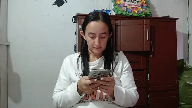 Snapshot of DeepAnal07 chatting on 09-25-25, 11:14 DeepAnal07 online show from 09-25-25, 11:14