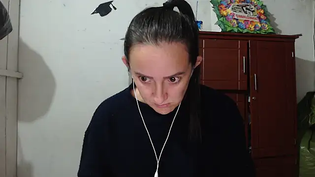 Snapshot of DeepAnal07 chatting on 10-04-25, 04:10 DeepAnal07 online show from 10-04-25, 04:10