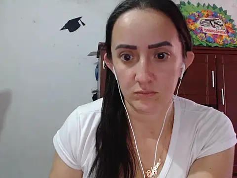 Snapshot of DeepAnal07 chatting on 10-10-25, 09:14 DeepAnal07 online show from 10-10-25, 09:14