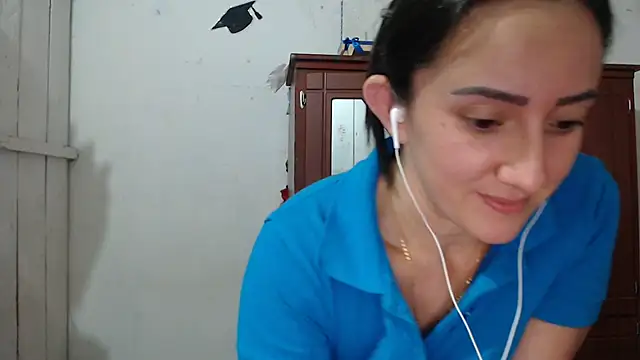 Snapshot of DeepAnal07 chatting on 10-28-25, 08:22 DeepAnal07 online show from 10-28-25, 08:22