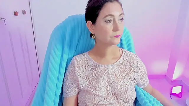 danielahot66 online show from 11-19-25, 05:40