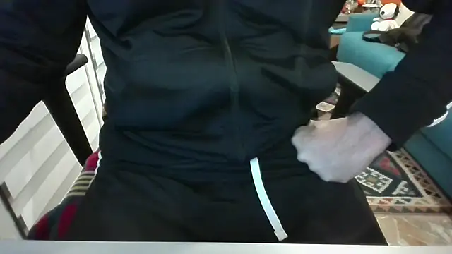 Snapshot of alessexxx24 chatting on 10-07-25, 11:24 alessexxx24 online show from 10-07-25, 11:24