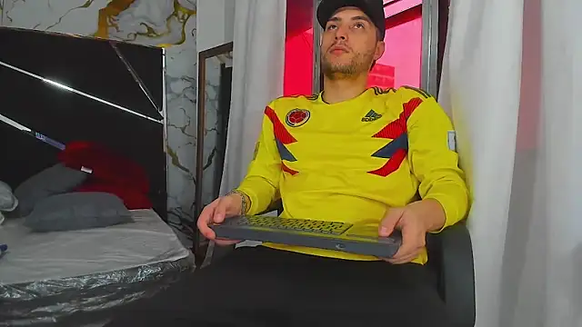 Pleasure Vibes23 online show from 03-20-25, 08:40