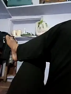 Sinewsex pussylove online show from 04-08-26, 08:20