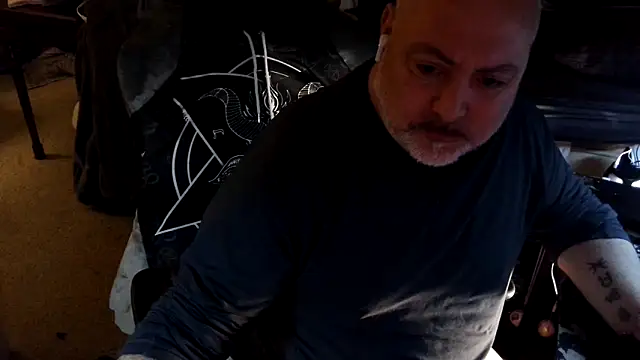 Snapshot of Drake_DVamp chatting on 09-11-25, 10:15 Drake DVamp online show from 09-11-25, 10:15