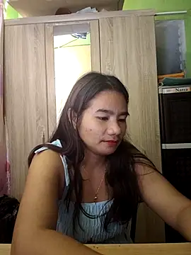 Snapshot of Kissy07 chatting on 02-08-25, 08:32 Kissy07 online show from 02-08-25, 08:32