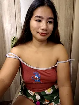 Snapshot of Kissy07 chatting on 09-24-25, 09:29 Kissy07 online show from 09-24-25, 09:29