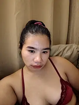 Snapshot of Kissy07 chatting on 02-03-26, 02:53 Kissy07 online show from 02-03-26, 02:53