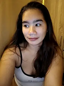 Snapshot of Kissy07 chatting on 02-22-26, 11:14 Kissy07 online show from 02-22-26, 11:14