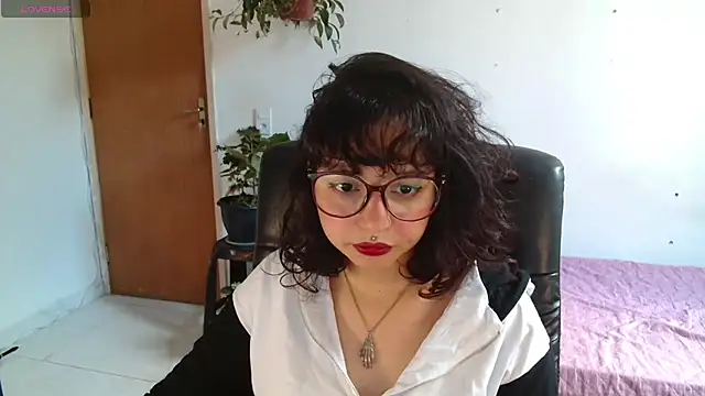 myamillor online show from 10-22-25, 10:59