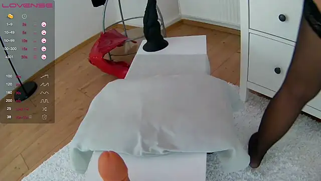 Latina daily online show from 02-05-25, 02:37