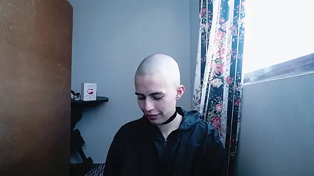 Snapshot of Cocain_Atenea chatting on 11-20-25, 07:13 Cocain Atenea online show from 11-20-25, 07:13