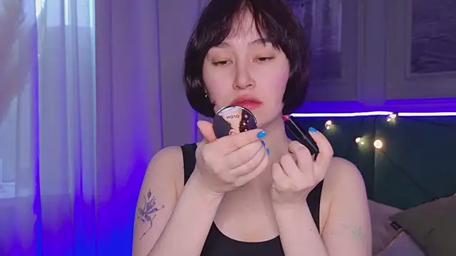 Snapshot of So_audrey chatting on 02-24-25, 05:43 So audrey online show from 02-24-25, 05:43