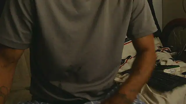 Snapshot of goodick4u28 chatting on 07-15-26, 06:18 goodick4u28 online show from 07-15-26, 06:18