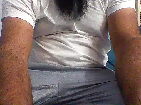 addydaddy579 online show from 12-04-25, 05:32